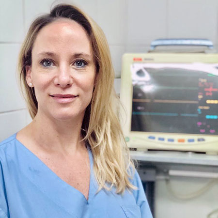 Dra Marina Calderwood